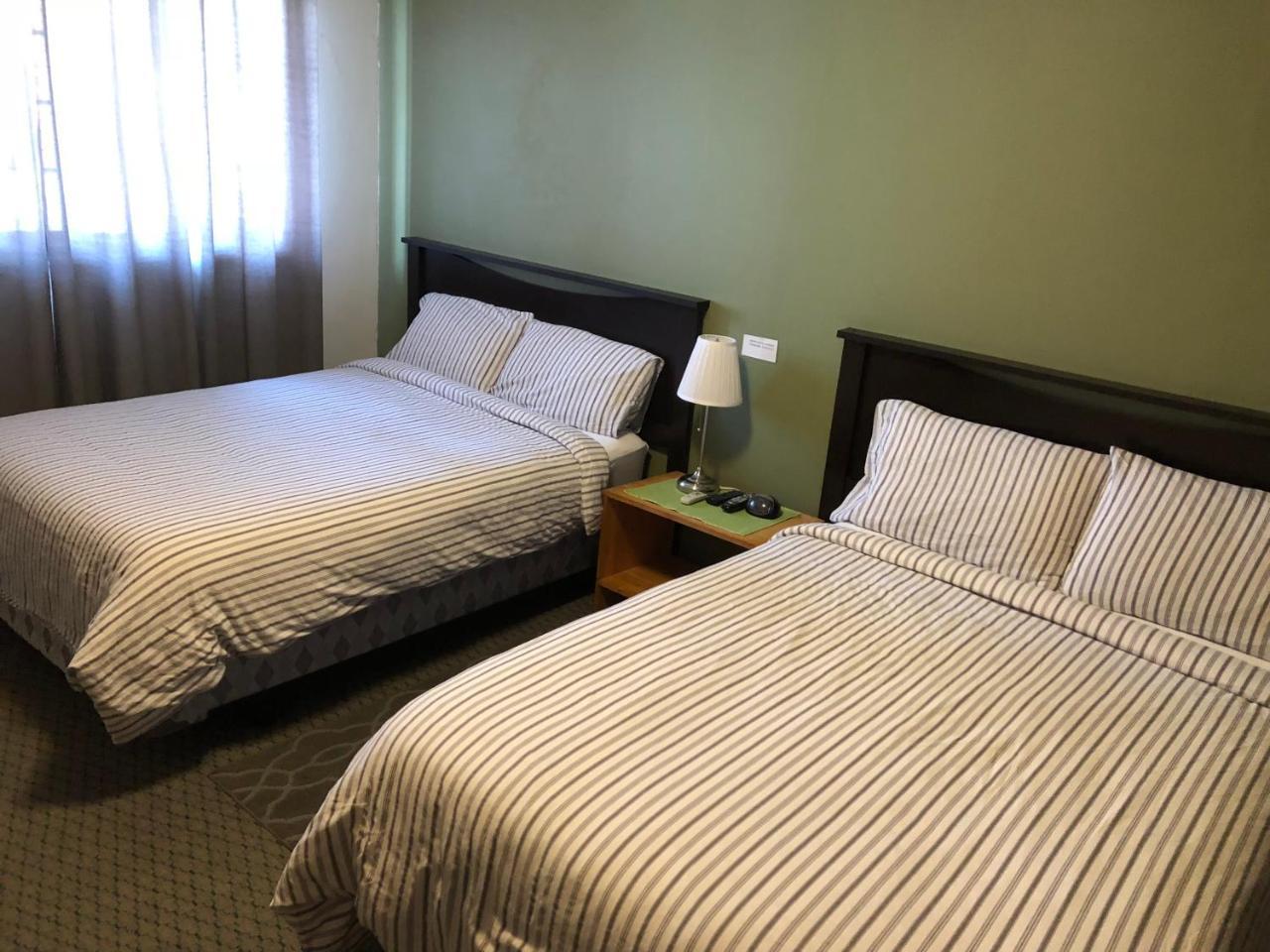 Alpine Motel Rocky Mountain House Ngoại thất bức ảnh