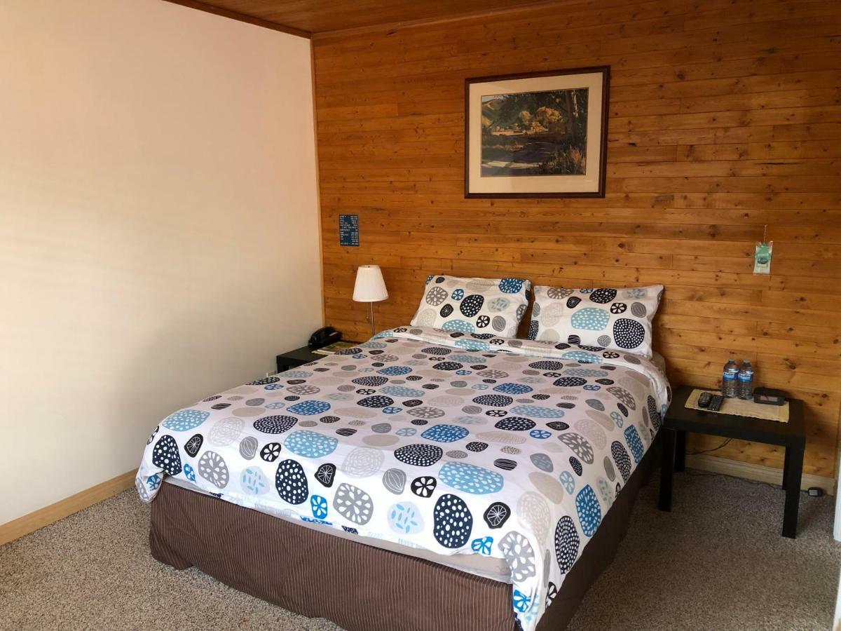 Alpine Motel Rocky Mountain House Ngoại thất bức ảnh