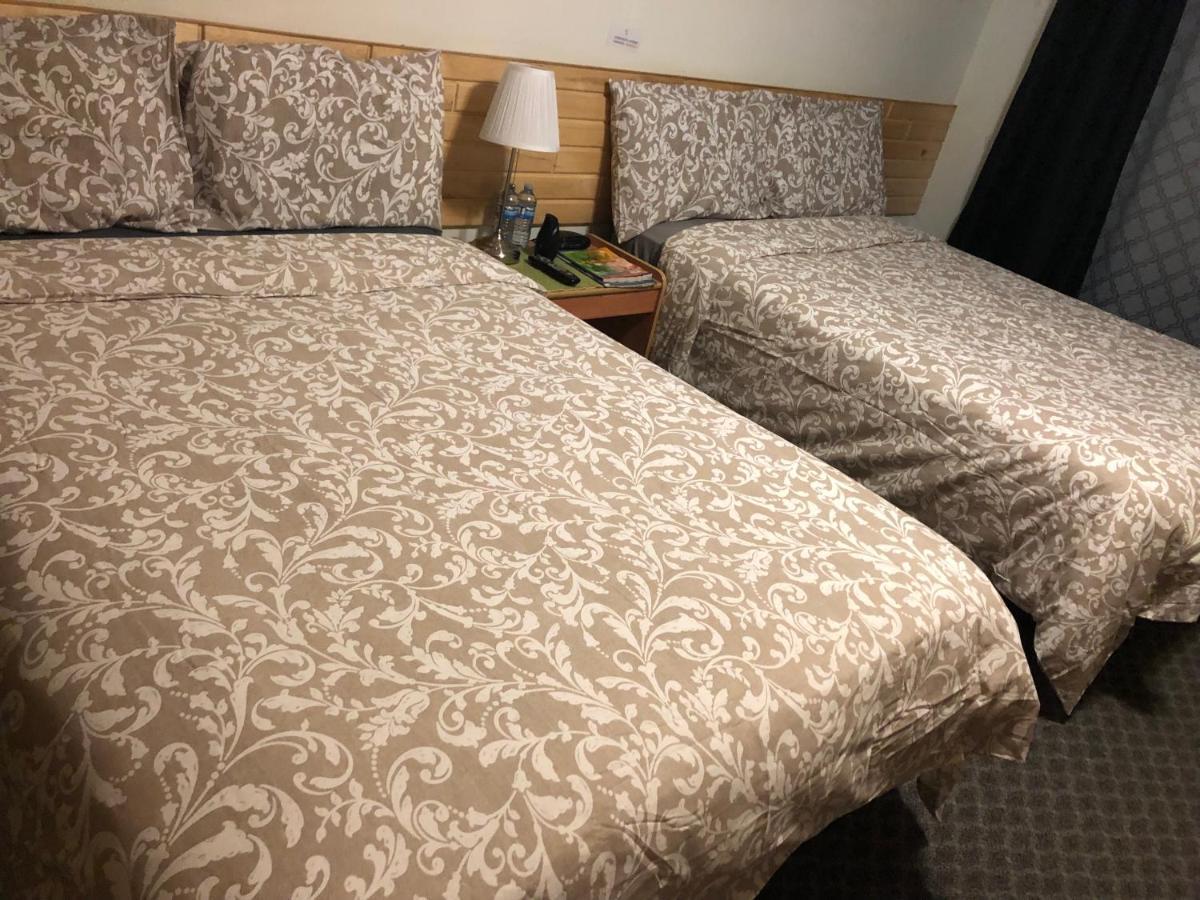 Alpine Motel Rocky Mountain House Ngoại thất bức ảnh